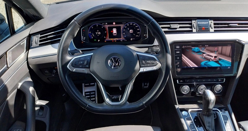 Volkswagen Passat cena 149900 przebieg: 60190, rok produkcji 2019 z Radymno małe 562